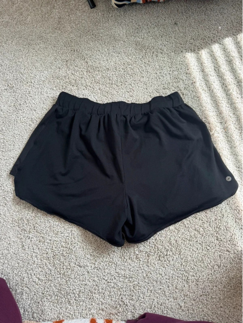 Avia Shorts - Picture 2 of 3